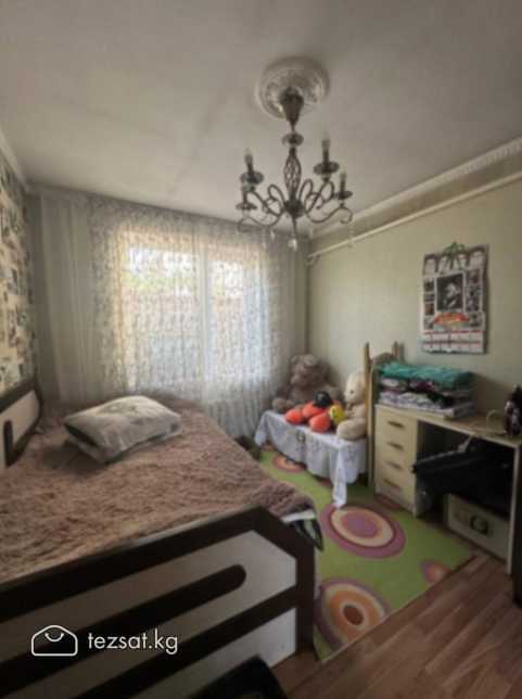 Продаю 2-этажный дом, 7 комнат.

Площадь - 300 кв. image 3