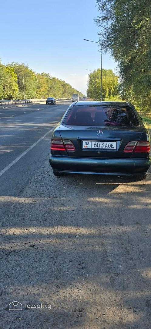 Срочно продается Mercedes-Benz w210 1999 года. Дви image 1