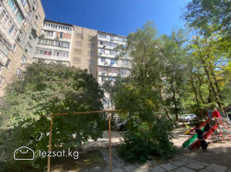 Срочно продается 3 комнатная квартира в 6 микрорай
