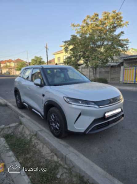 Продаю электрокар Byd Yuan-Up, 2025 г.в

Цвет - бе