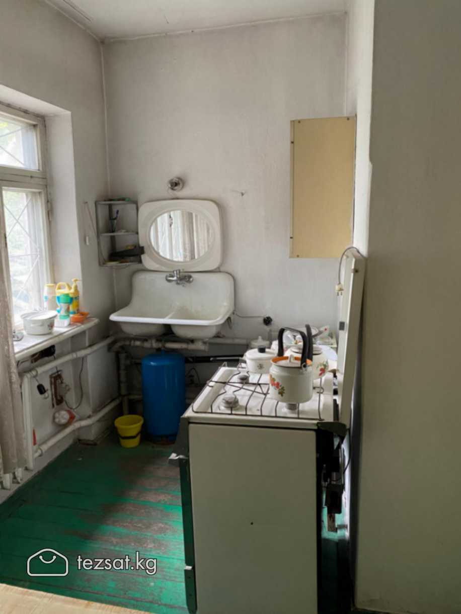 Продаю 2х этажный, кирпичный дом, по адресу с. Ала image 8