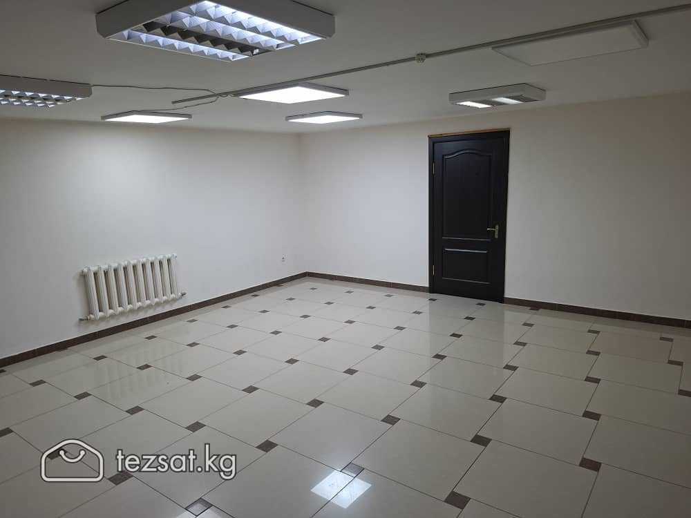 Сдаю нежилое помещение - 90 кв.м.

Адрес: р-он 100 image 1