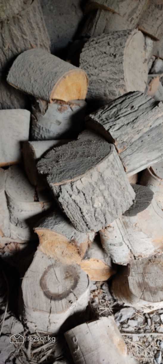 Продаю дрова - тополь, сосна (дощечки). много image 1