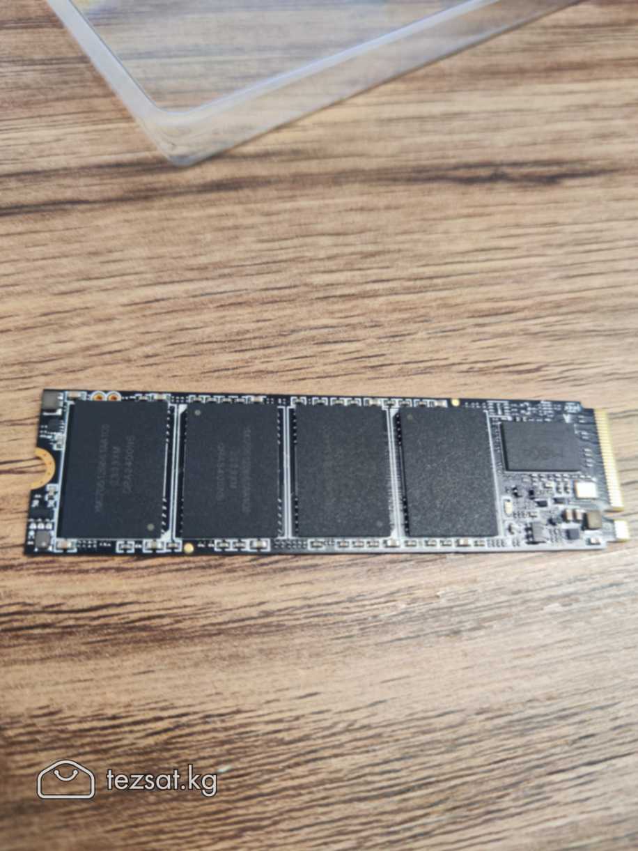 Продаю SSD Hikvision E3000 256Gb 3D Nand M.2 2280
 image 1