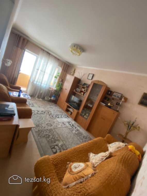 Срочно продается 3 комнатная квартира в 6 микрорай image 4