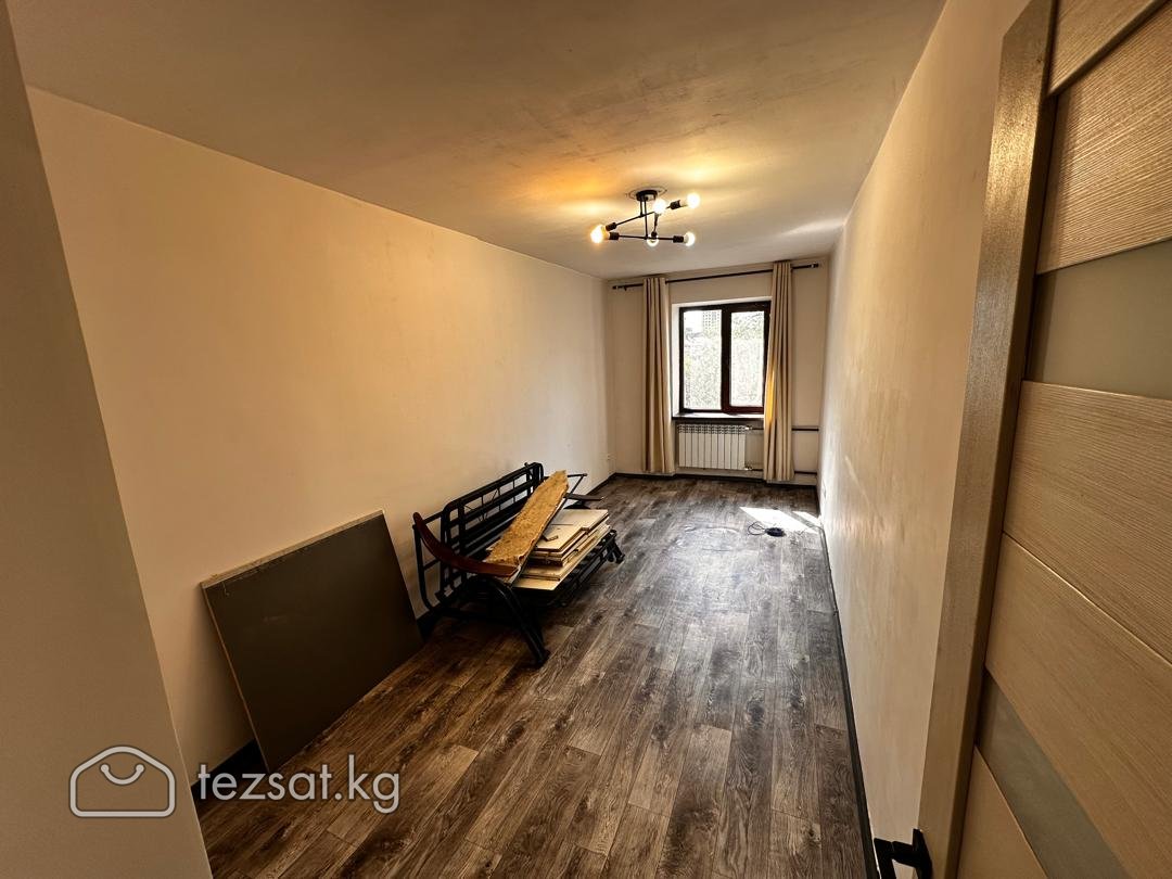 3 ком.кв. 56м2. Политех, хрущ., 4/4  image 4