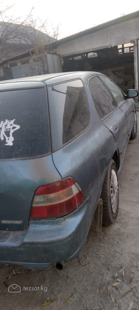Продаю Honda Accord 1994 года image 2