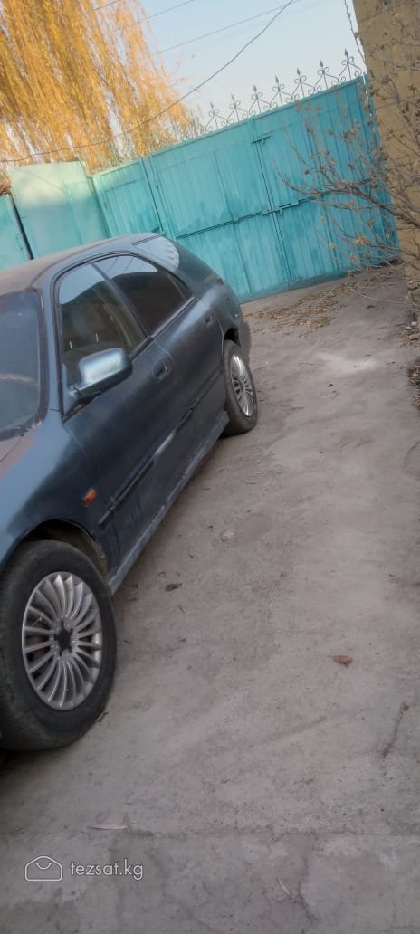 Продаю Honda Accord 1994 года image 4