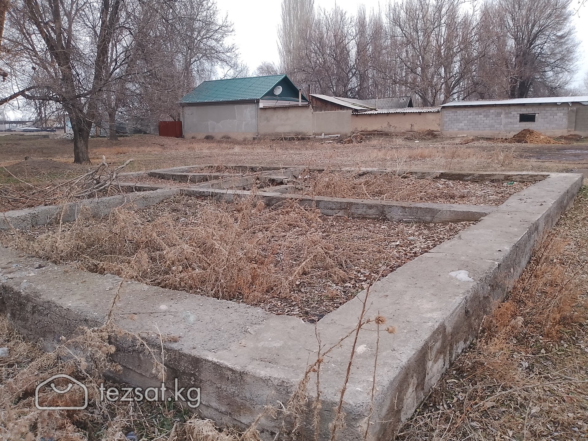 продаю участок image 1