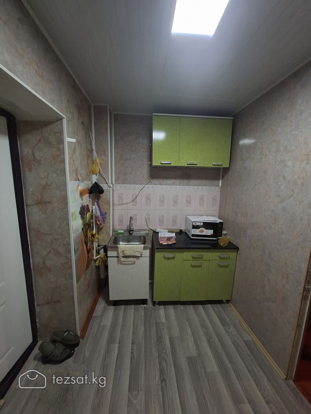 Продаю! комнату в общежитии S=16м2 р-н ПОЛИТЕХА