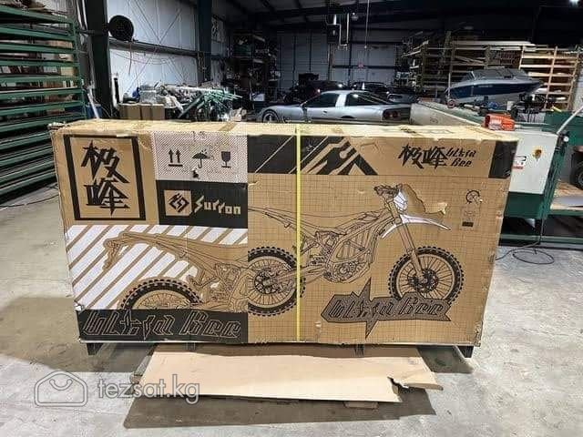 Surron Ultra bee 74v Electric Dirt Bike image 3